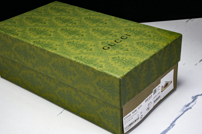 G*u*i sneaker
