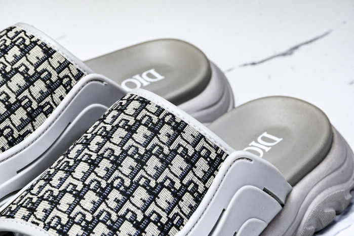 DIO*R SANDALS H00119