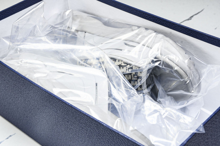 DIO*R SANDALS H00119