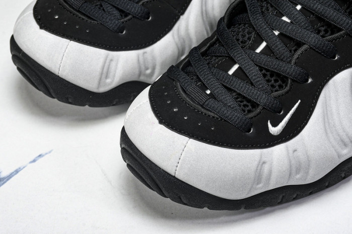 NIKE Air Foamposite Pro