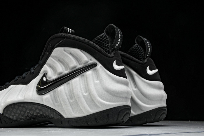 NIKE Air Foamposite Pro