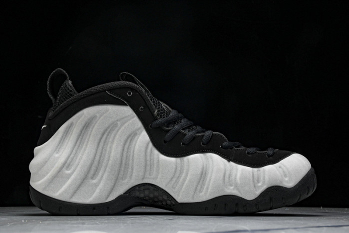 NIKE Air Foamposite Pro