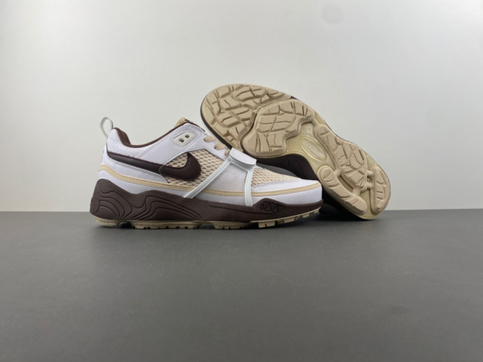 Travis Scott x Nike Zoom Field Jaxx