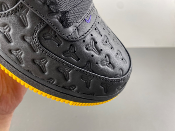 NIKE Kobe Bryant x Air Force 1 Low