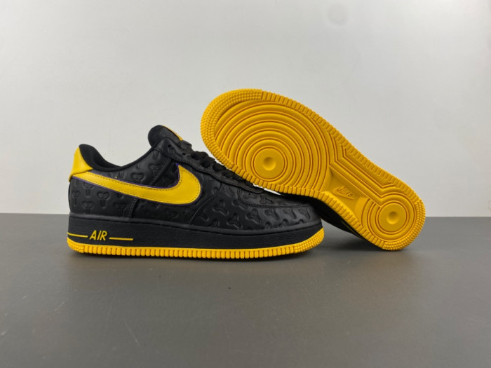 NIKE Kobe Bryant x Air Force 1 Low