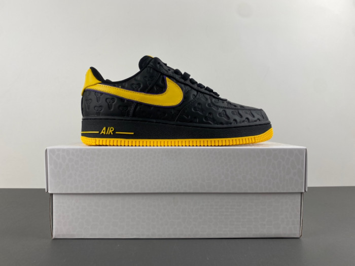 NIKE Kobe Bryant x Air Force 1 Low