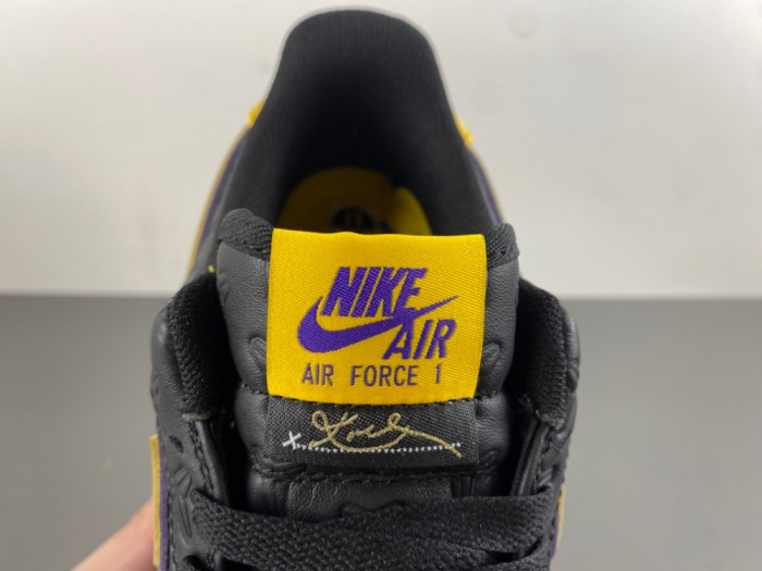 NIKE Kobe Bryant x Air Force 1 Low