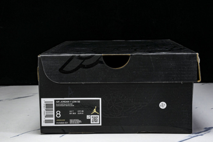 Air Jordan 1 Low