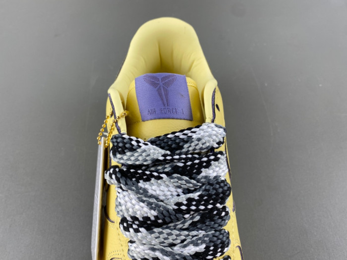 Air Force 1 Kobe Bryant x Air Force 1 Low Protro