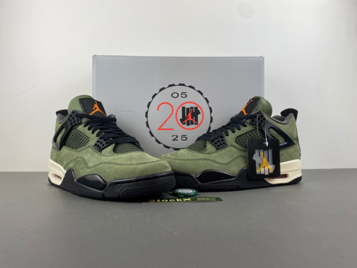 Undefeated x Air Jordan 4 Retro 2025 IB1519-200