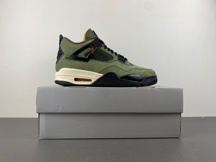 Undefeated x Air Jordan 4 Retro 2025 IB1519-200