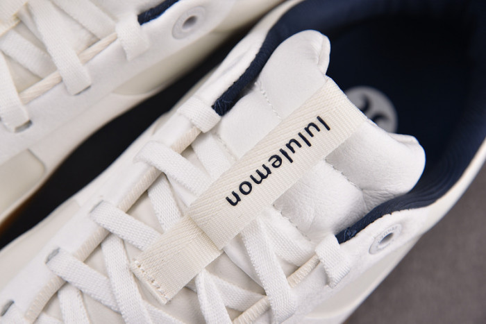 Lulul3mon sneaker
