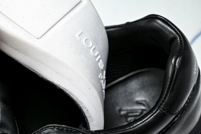 LV SHOES