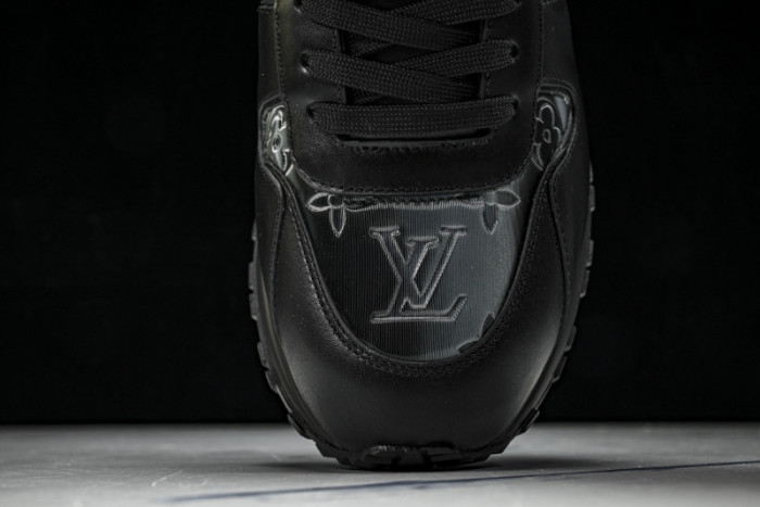 LV SHOES