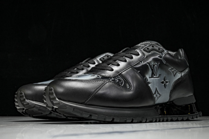 LV SHOES