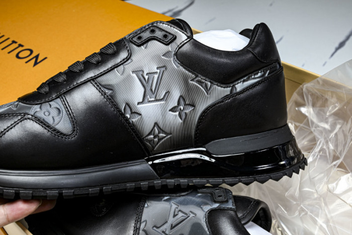 LV SHOES