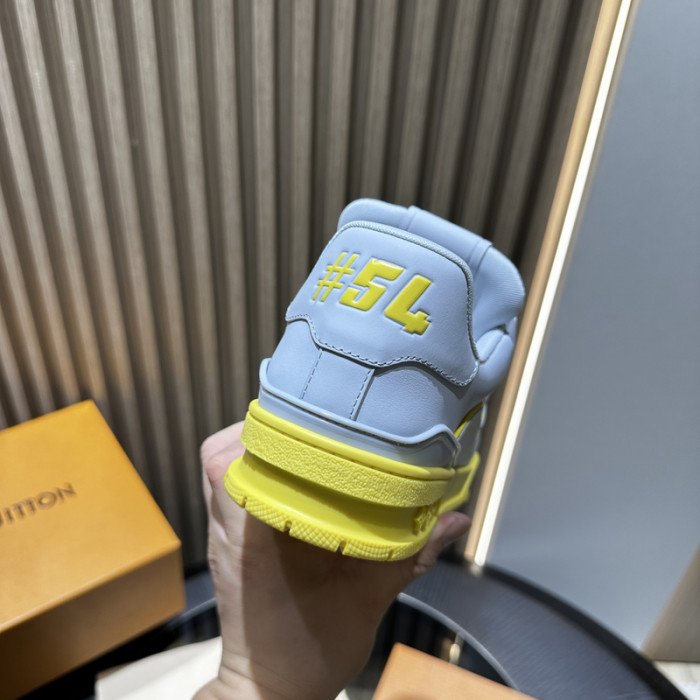 LV TRAINER SNEAKER