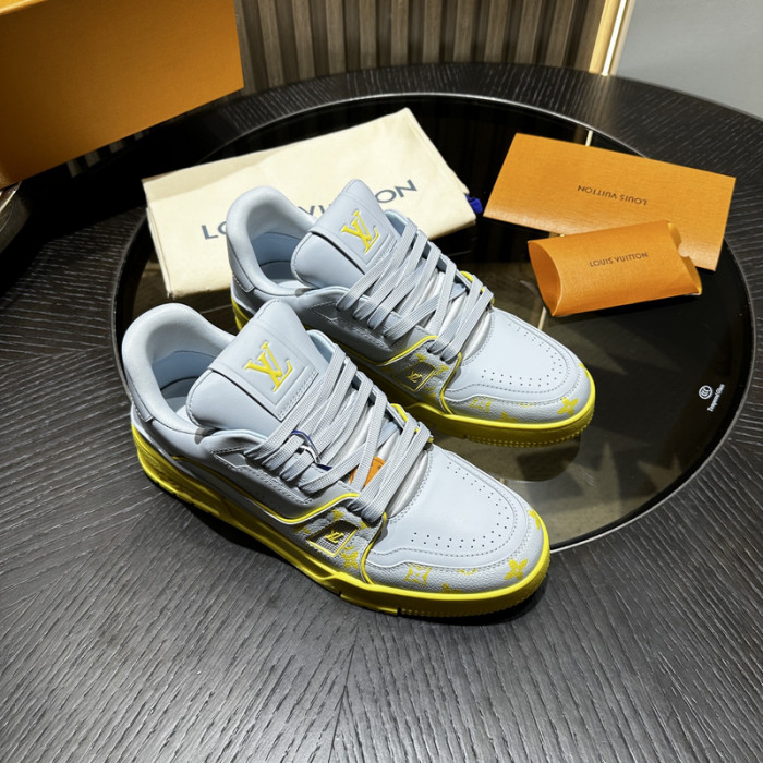 LV TRAINER SNEAKER