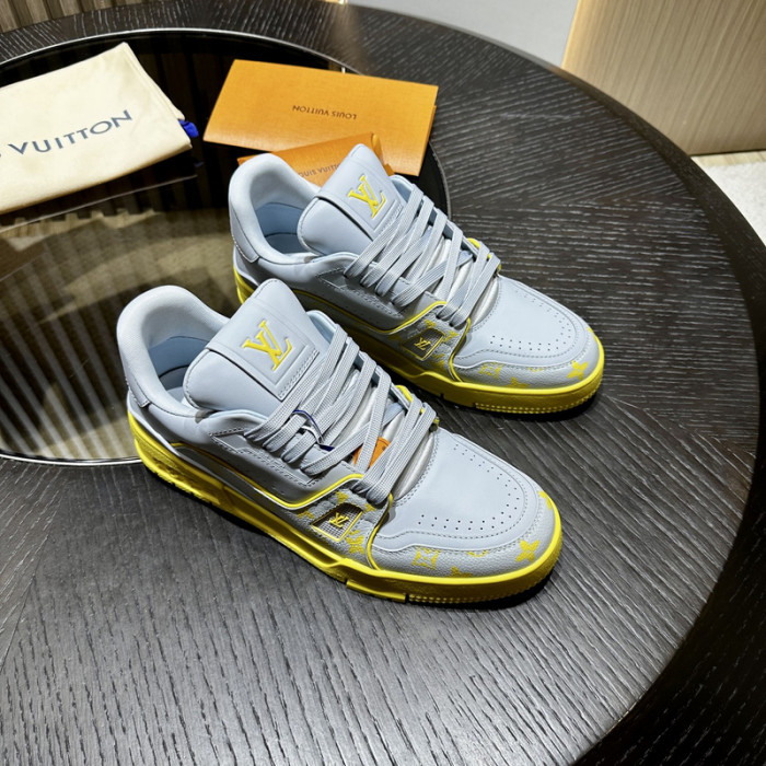 LV TRAINER SNEAKER