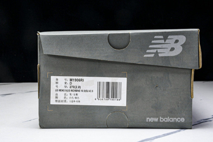New Balance 1906R