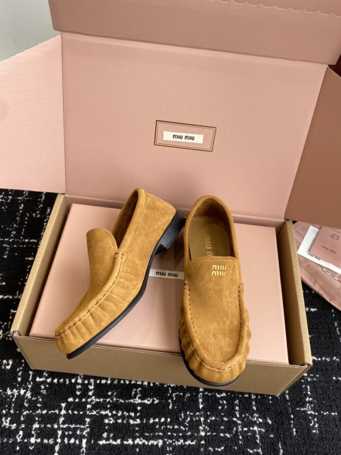Miu Miu SNEAKER