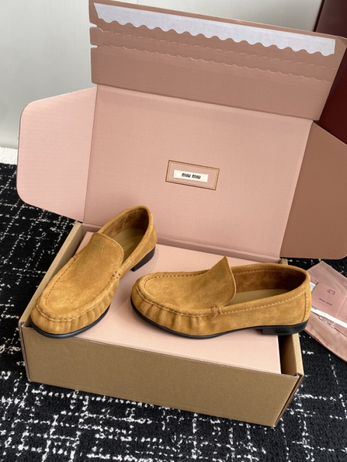 Miu Miu SNEAKER