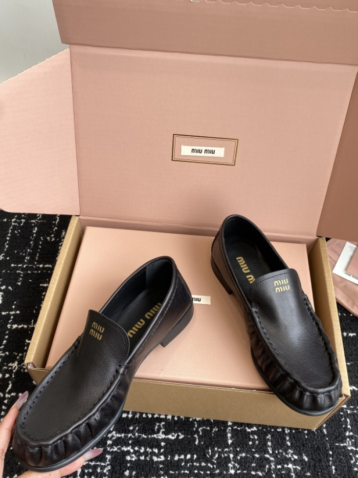 Miu Miu SNEAKER