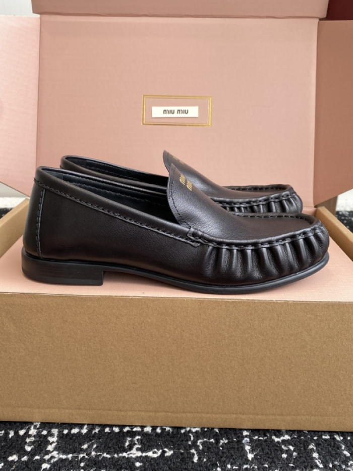 Miu Miu SNEAKER