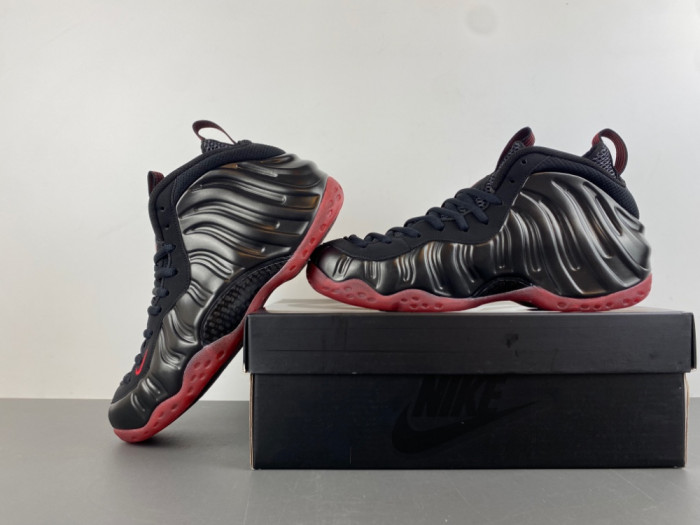 NIKE Air Foamposite One