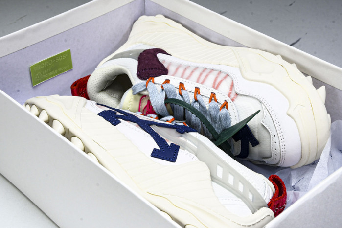 OFW C/O ODSY-1000 Sneakers OW10023