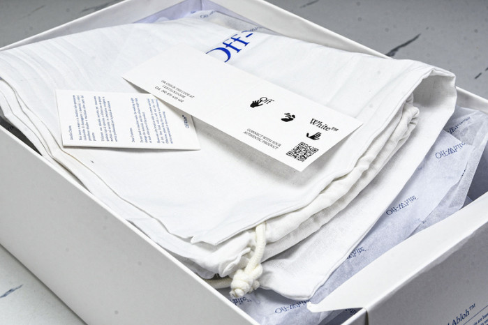 OFW C/O ODSY-1000 Sneakers OW10023