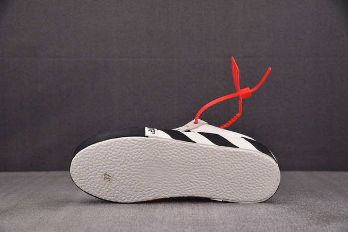 OFW Sneakers OW10030