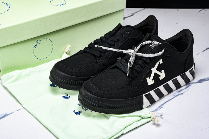 OFW Sneakers OW10032