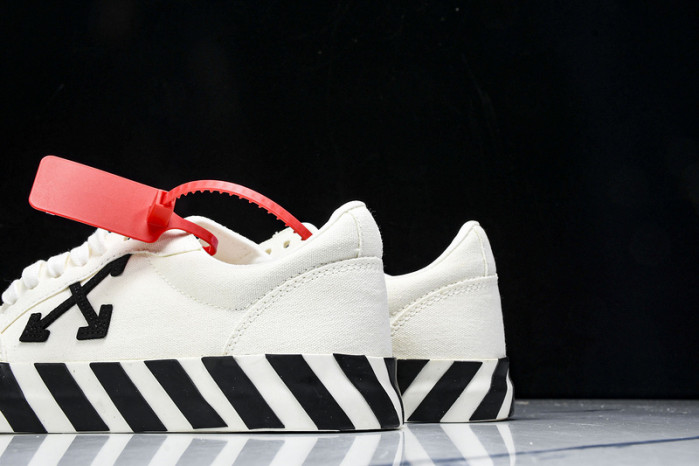 OFW Sneakers OW10034