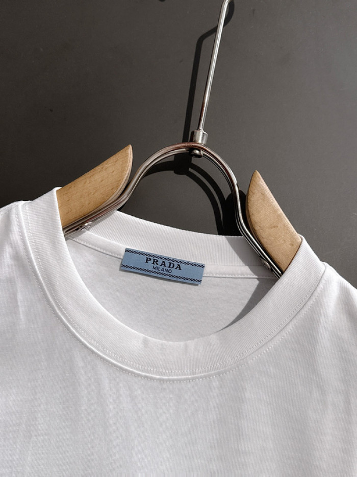 PRAD* CLOTHES PRA105