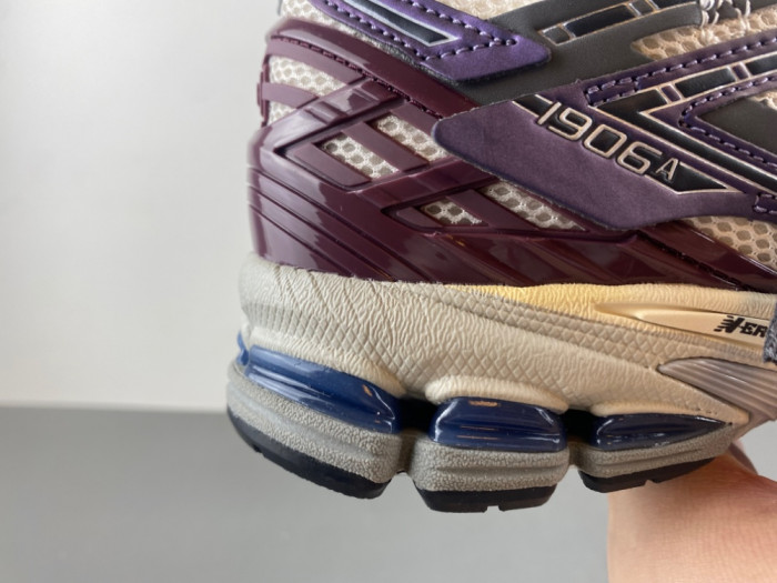 New Balance 1906A