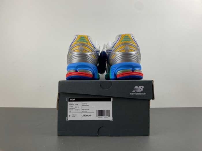 New Balance 1906R