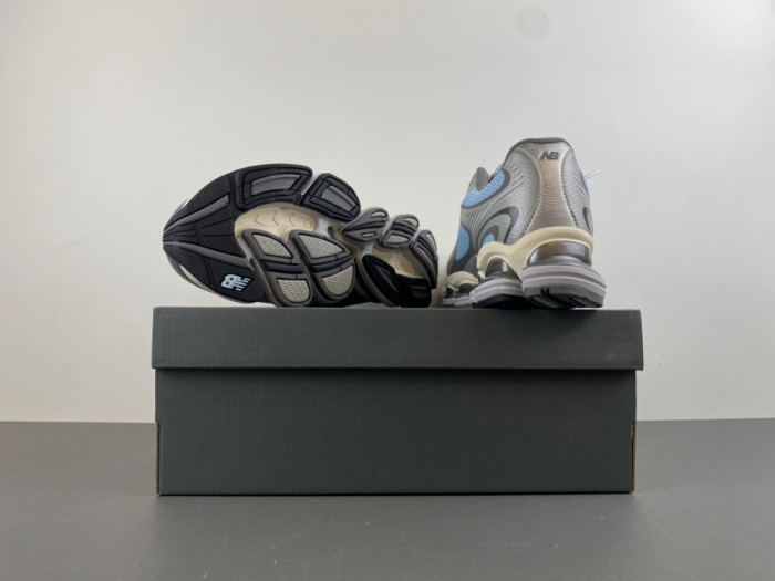 New Balance ABZORB 2000