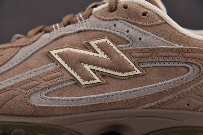 New Balance 204L